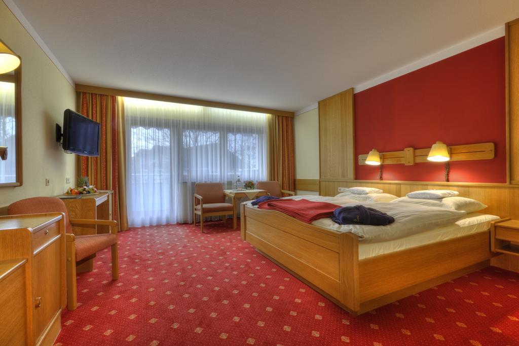 Thermalhotel Gass Bad Fussing Room photo